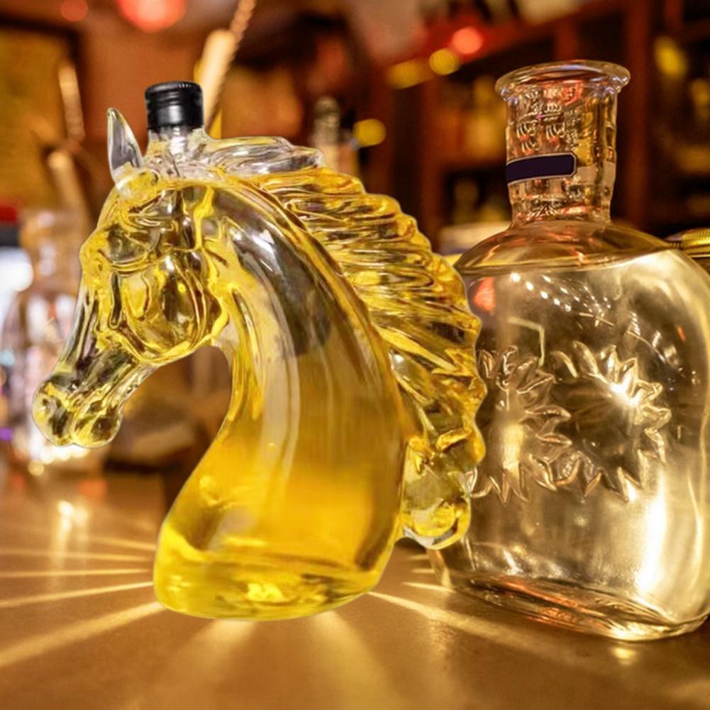 Glass Decanter Whiskey - ขวดวิสกี้แกะสลัก Horse Head Shape ขวดเหล้าแก้วสําหรับวิสกี้ Bourbon