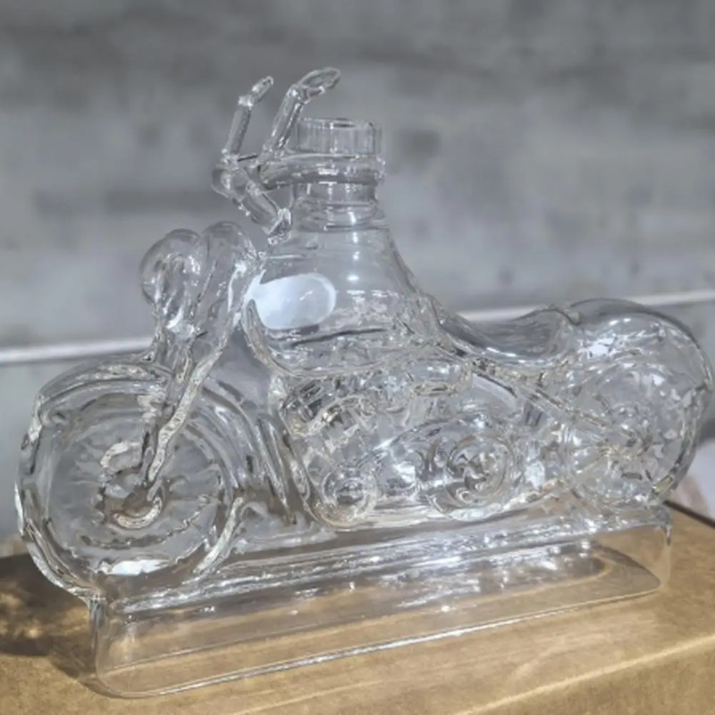 ขวดเหล้าวิสกี้สไตล์มอเตอร์ไซค์ - Glass Decanter Whiskey บทวิจารณ์และราคา